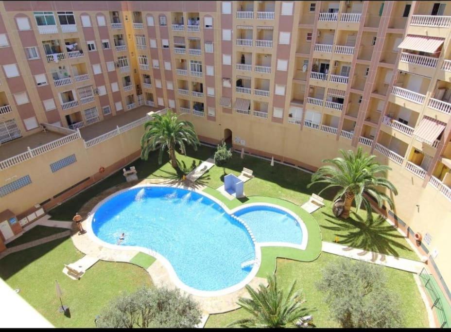 Nice Apartment Near The Park 托雷维耶哈 外观 照片