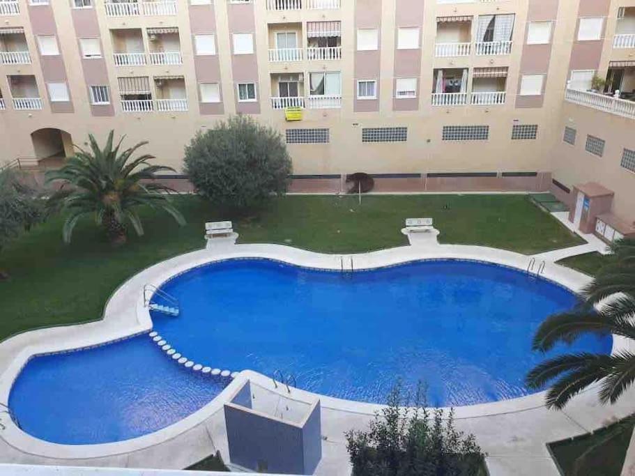 Nice Apartment Near The Park 托雷维耶哈 外观 照片