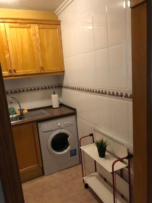 Nice Apartment Near The Park 托雷维耶哈 外观 照片